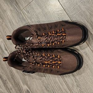 NWT Shulook SL-Tex Women's sz 10 Hiking Shoes